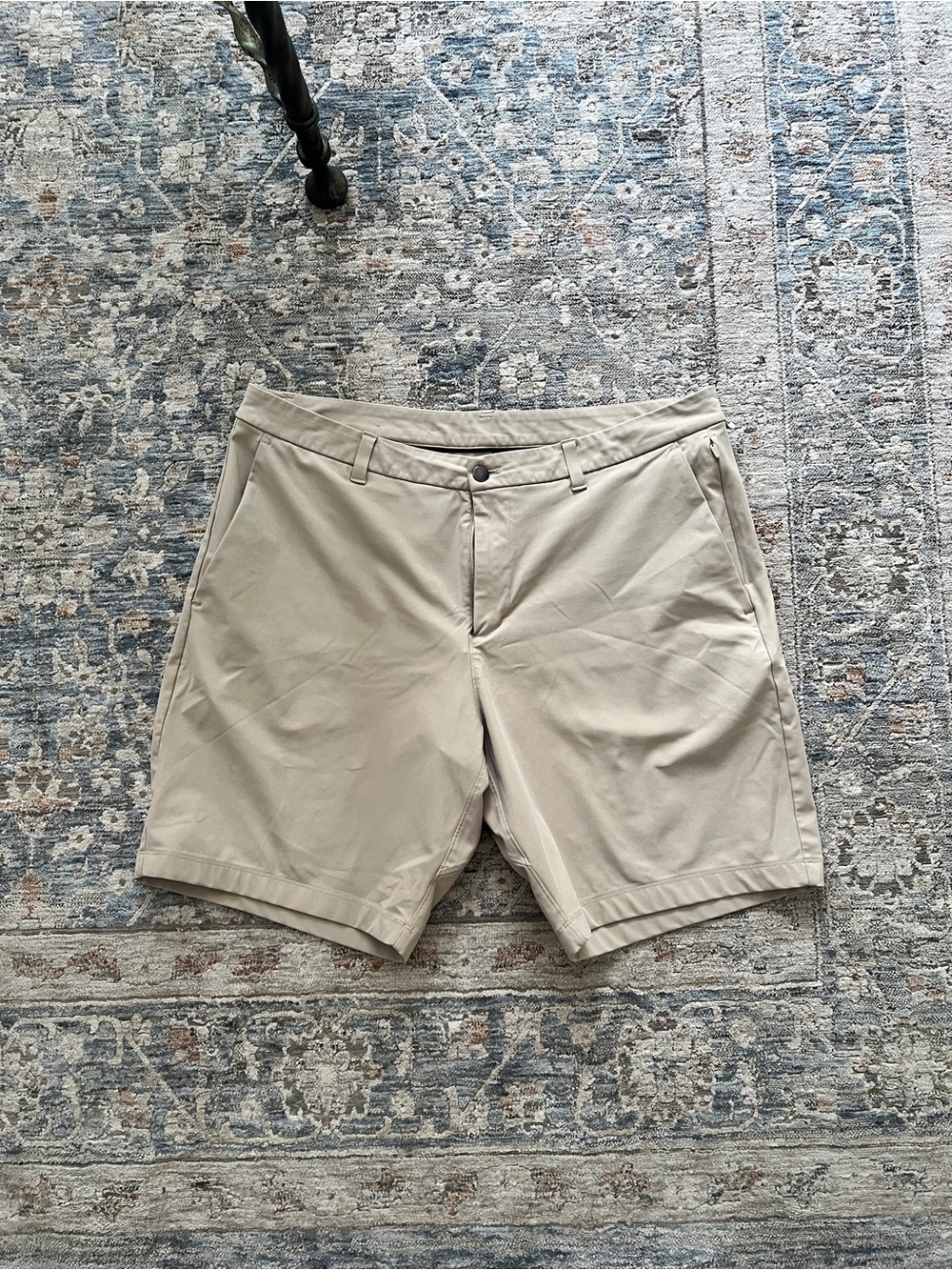 Lululemon Men's ABC Classic-Fit Short 9"
Warpstreme Shorts - Khaki Size 38
